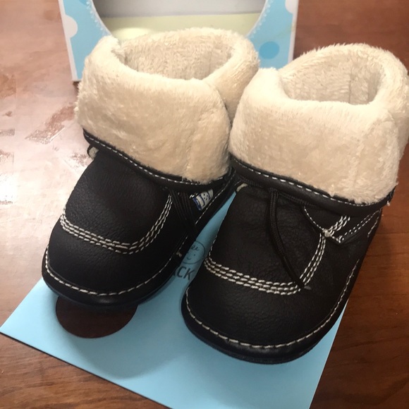 jack and lily Other - Jack & Lily Toddler Leather Boots Shoes W/faux Fur